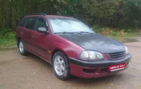 Toyota Avensis III рестайлинг, 1999 год, 147 000 рублей, 2 фотография