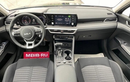 KIA K5, 2023 год, 2 490 001 рублей, 11 фотография