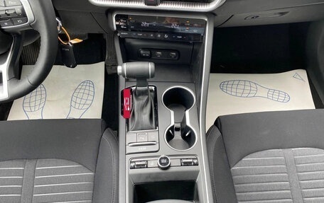 KIA K5, 2023 год, 2 490 001 рублей, 10 фотография