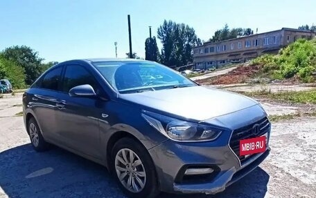 Hyundai Solaris II рестайлинг, 2018 год, 790 000 рублей, 2 фотография