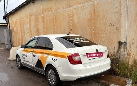 Skoda Rapid I, 2017 год, 380 000 рублей, 4 фотография