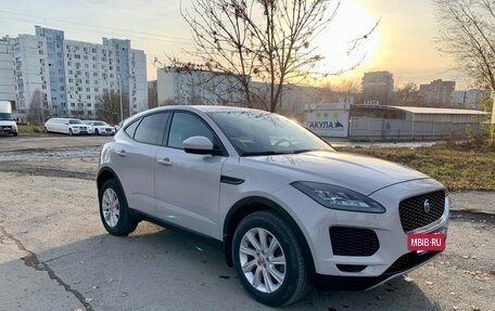 Jaguar E-Pace, 2018 год, 3 150 000 рублей, 8 фотография