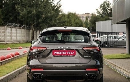 Maserati Levante I, 2022 год, 6 499 000 рублей, 7 фотография
