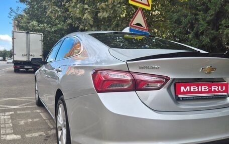 Chevrolet Malibu IX, 2019 год, 1 330 000 рублей, 25 фотография