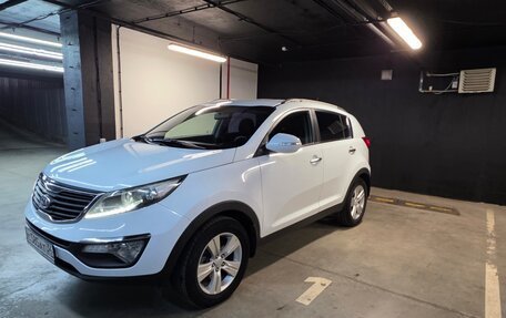 KIA Sportage III, 2011 год, 1 100 000 рублей, 2 фотография