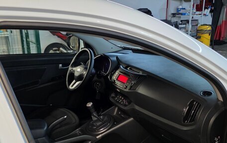KIA Sportage III, 2011 год, 1 100 000 рублей, 6 фотография