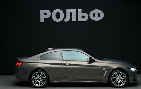 BMW 4 серия, 2018 год, 3 500 000 рублей, 2 фотография