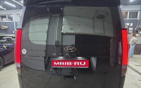 Hyundai Staria, 2022 год, 5 500 000 рублей, 1 фотография
