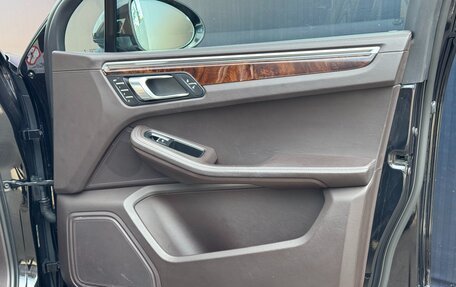 Porsche Macan I рестайлинг, 2014 год, 2 570 000 рублей, 21 фотография