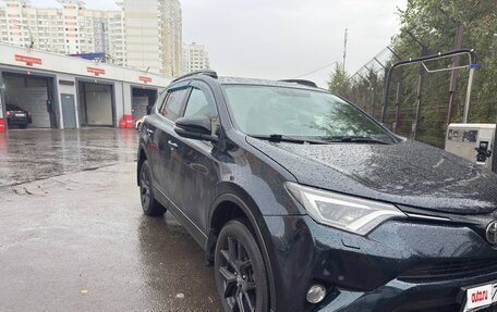 Toyota RAV4, 2019 год, 2 500 000 рублей, 3 фотография