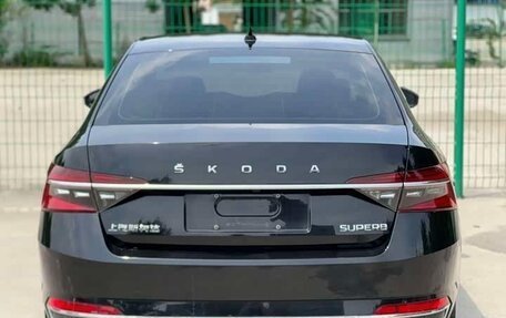 Skoda Superb III рестайлинг, 2023 год, 1 860 001 рублей, 5 фотография