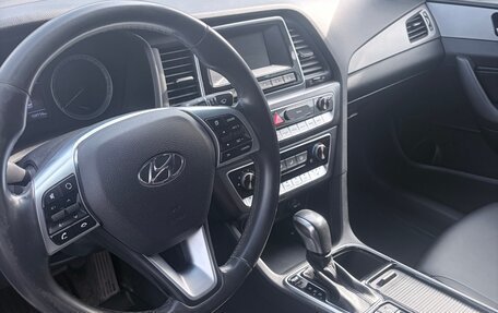 Hyundai Sonata VII, 2019 год, 1 960 000 рублей, 13 фотография