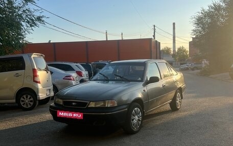 Daewoo Nexia I рестайлинг, 2001 год, 70 000 рублей, 1 фотография
