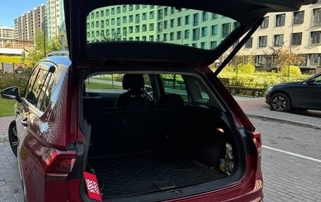 Volkswagen Tiguan II, 2018 год, 2 530 000 рублей, 8 фотография