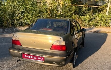 Daewoo Nexia I рестайлинг, 2001 год, 70 000 рублей, 3 фотография