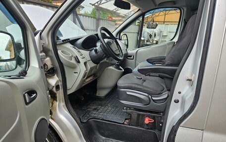 Renault Trafic, 2010 год, 1 800 000 рублей, 16 фотография