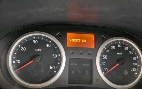 Renault Trafic, 2010 год, 1 800 000 рублей, 26 фотография