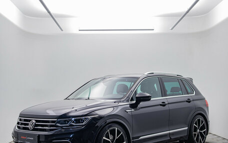 Volkswagen Tiguan II, 2021 год, 2 947 000 рублей, 1 фотография