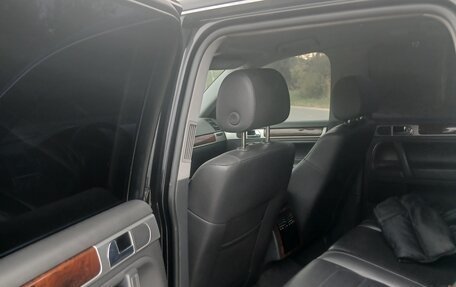 Volkswagen Touareg III, 2008 год, 1 295 000 рублей, 7 фотография