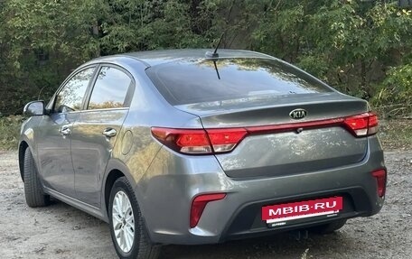KIA Rio IV, 2017 год, 1 375 000 рублей, 5 фотография
