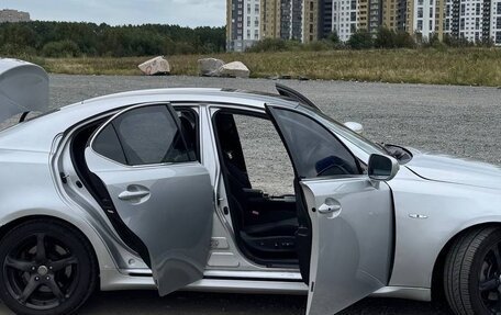 Lexus IS II рестайлинг 2, 2006 год, 870 000 рублей, 2 фотография
