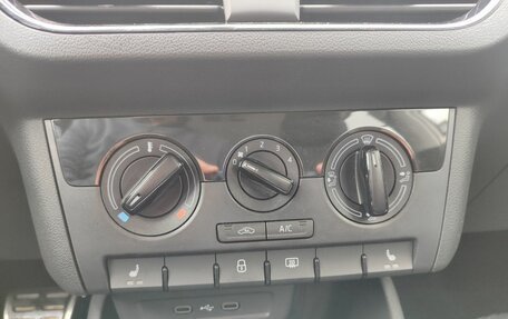 Skoda Rapid II, 2022 год, 2 059 000 рублей, 15 фотография