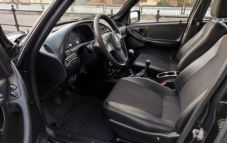 Chevrolet Niva I рестайлинг, 2012 год, 550 000 рублей, 6 фотография