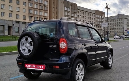 Chevrolet Niva I рестайлинг, 2012 год, 550 000 рублей, 3 фотография
