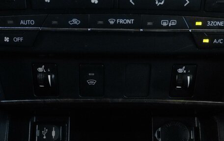 Toyota Camry, 2017 год, 2 390 000 рублей, 22 фотография