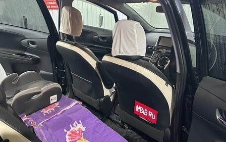 Toyota Wish II, 2017 год, 1 900 000 рублей, 6 фотография