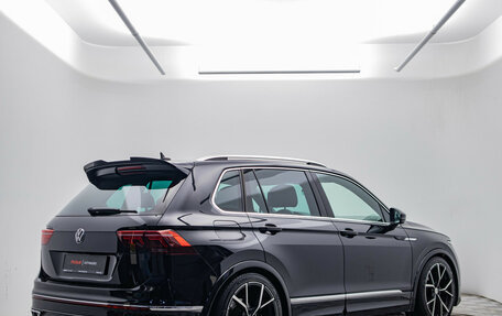 Volkswagen Tiguan II, 2021 год, 2 947 000 рублей, 5 фотография