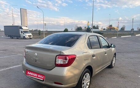 Renault Logan II, 2018 год, 700 000 рублей, 4 фотография