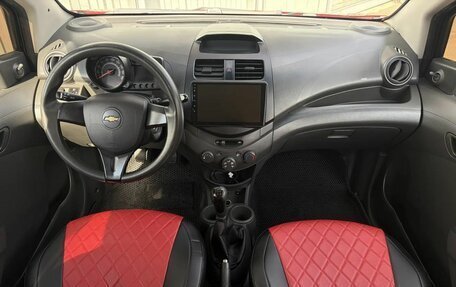 Chevrolet Spark III, 2011 год, 450 000 рублей, 9 фотография