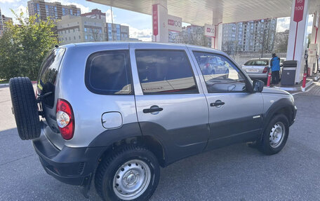 Chevrolet Niva I рестайлинг, 2014 год, 520 000 рублей, 3 фотография