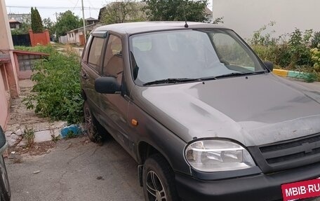 Chevrolet Niva I рестайлинг, 2004 год, 275 000 рублей, 2 фотография