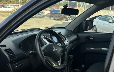 Mitsubishi L200 IV рестайлинг, 2014 год, 1 199 000 рублей, 8 фотография