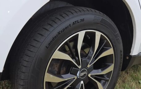 Luxgen Luxgen7 SUV, 2014 год, 1 300 000 рублей, 4 фотография