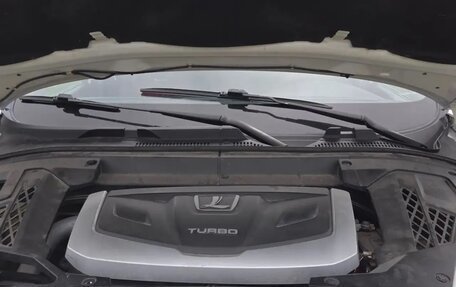 Luxgen Luxgen7 SUV, 2014 год, 1 300 000 рублей, 3 фотография
