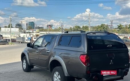 Mitsubishi L200 IV рестайлинг, 2014 год, 1 199 000 рублей, 4 фотография
