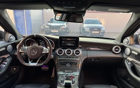 Mercedes-Benz C-Класс AMG, 2018 год, 3 999 000 рублей, 16 фотография
