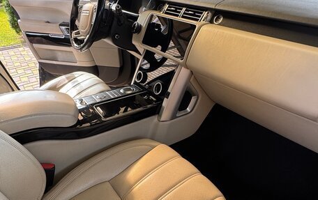 Land Rover Range Rover IV рестайлинг, 2014 год, 4 000 000 рублей, 12 фотография
