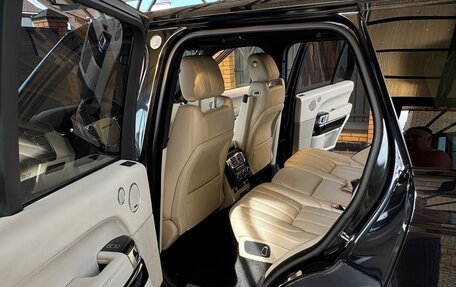 Land Rover Range Rover IV рестайлинг, 2014 год, 4 000 000 рублей, 24 фотография