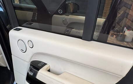 Land Rover Range Rover IV рестайлинг, 2014 год, 4 000 000 рублей, 37 фотография