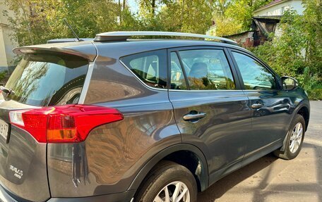 Toyota RAV4, 2013 год, 1 820 000 рублей, 6 фотография