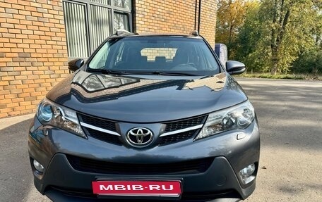 Toyota RAV4, 2013 год, 1 820 000 рублей, 2 фотография