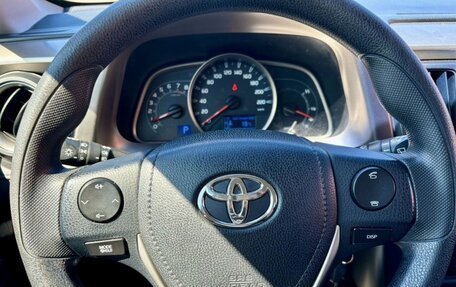 Toyota RAV4, 2013 год, 1 820 000 рублей, 21 фотография