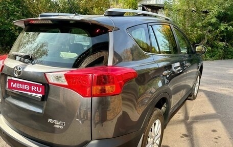 Toyota RAV4, 2013 год, 1 820 000 рублей, 5 фотография