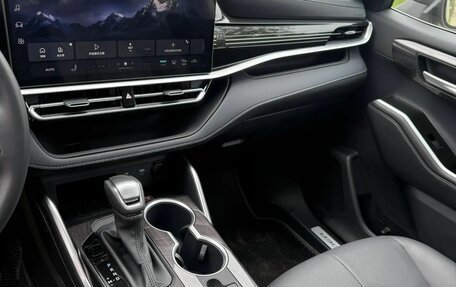 Toyota Highlander, 2026 год, 5 200 000 рублей, 9 фотография