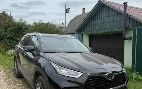 Toyota Highlander, 2026 год, 5 200 000 рублей, 2 фотография