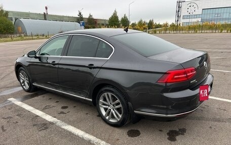 Volkswagen Passat B8 рестайлинг, 2019 год, 2 500 000 рублей, 3 фотография